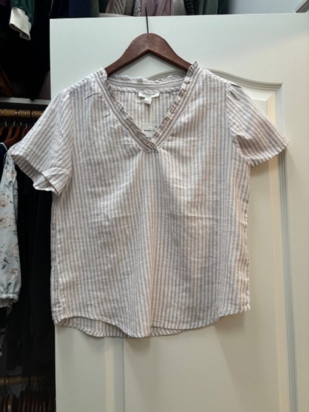 NWT_ Bree Ruffle Linen & Cotton Top  beachlunchlounge